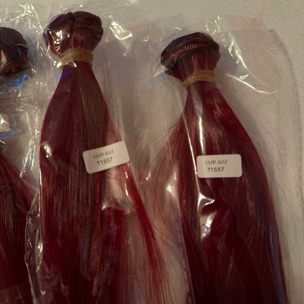 Synthetic Red 7 inch sew in hair extension brand new - Picture 2 of 4